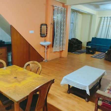 Thakur Apartment Σίμλα Εξωτερικό φωτογραφία
