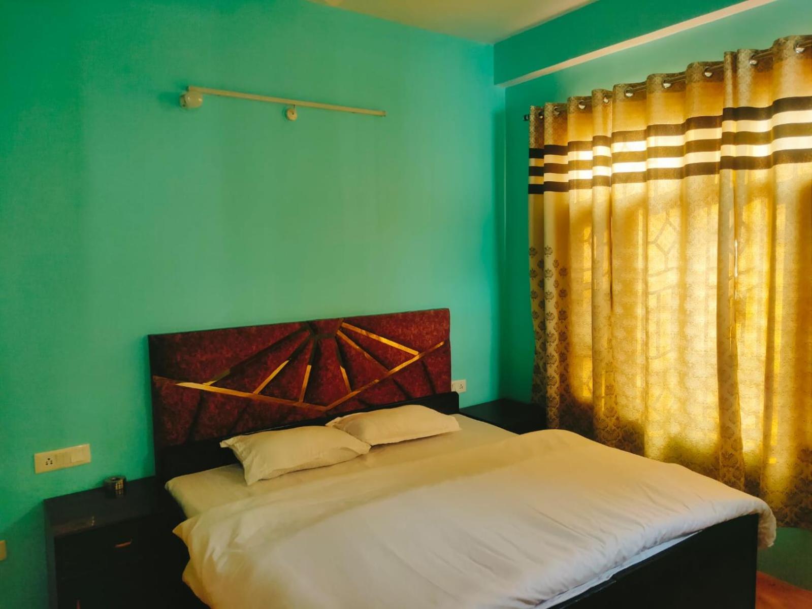 Thakur Apartment Σίμλα Εξωτερικό φωτογραφία